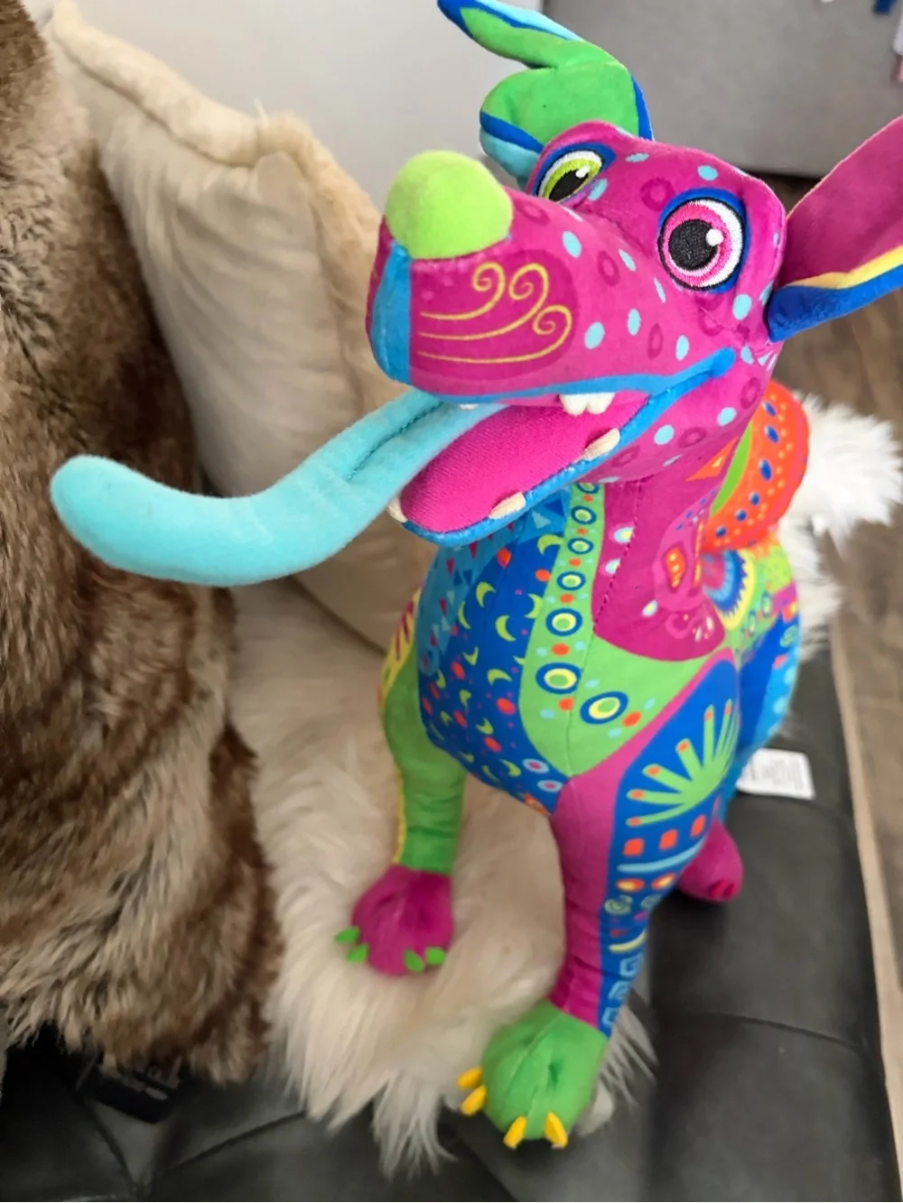 Disney Pixar Coco Dante Alebrije 15-Inch Plush